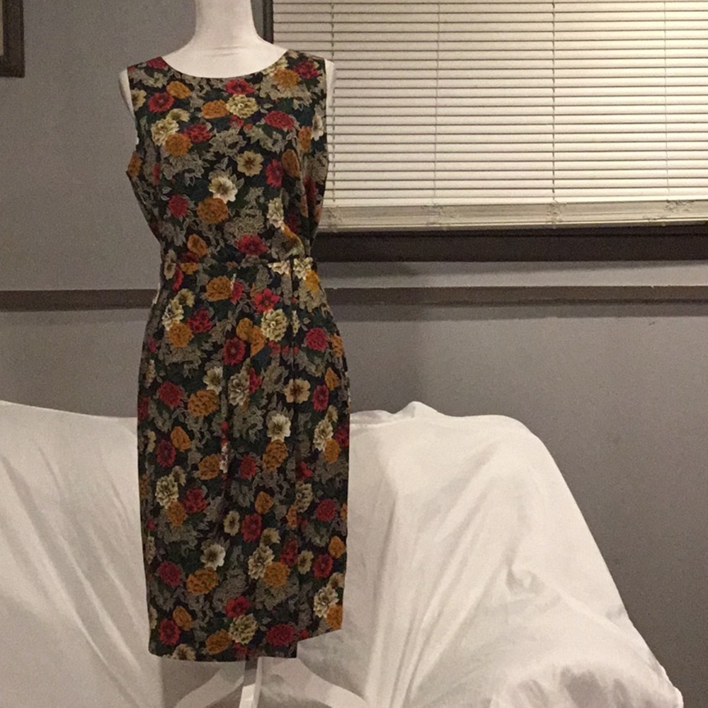 SK & COMPANY brand new top and skirt with flowers